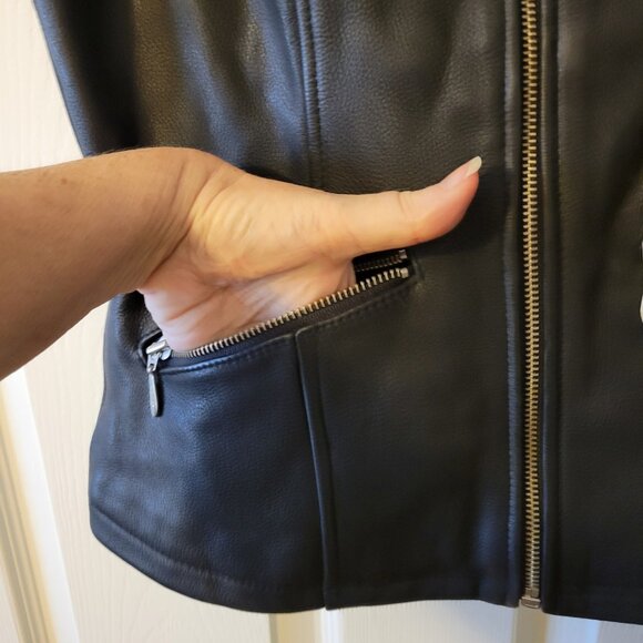 Tannery West Genuine Leather Zipper Vest Small - Picture 3 of 6